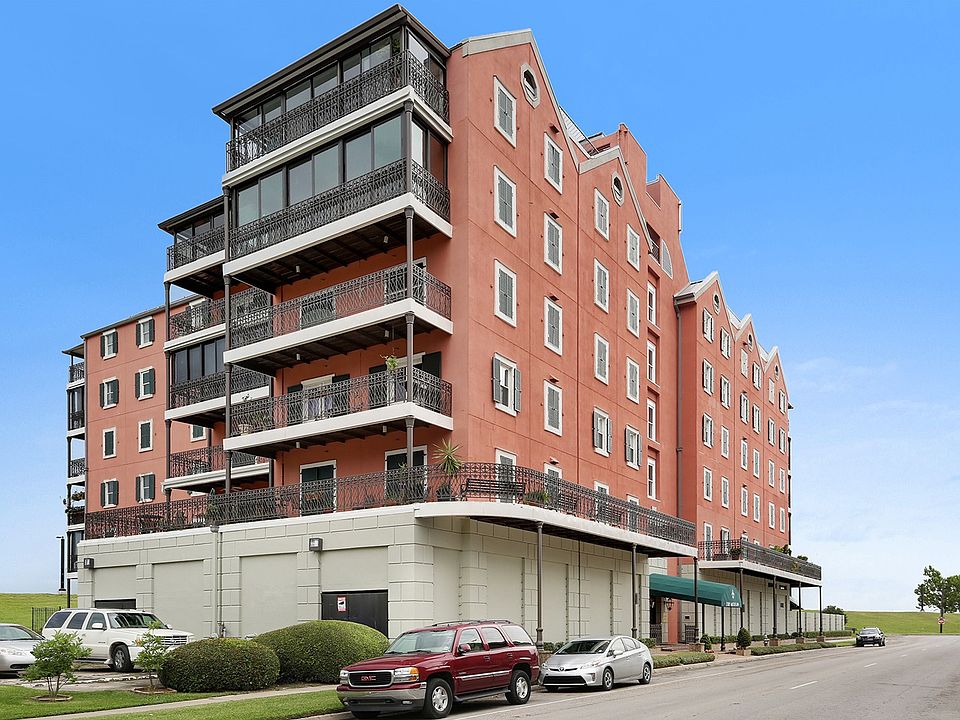 1st image of 330 Morgan St APT 305
