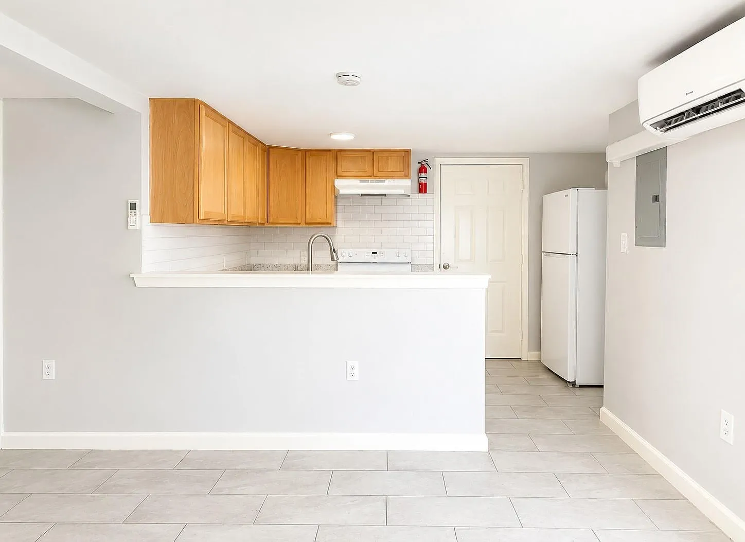 2 bed, 1.0 bath, 640 sqft, $850 — Photo 3