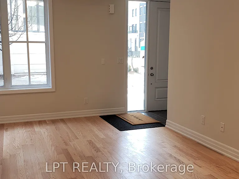 1180 Cawthra Rd #110 — Photo 8