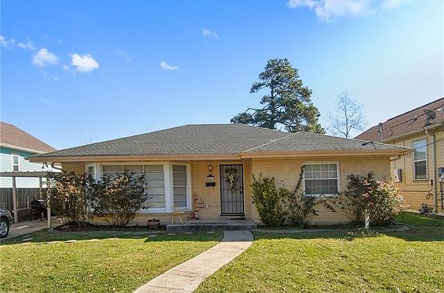 1st image of 4761 Overton Dr