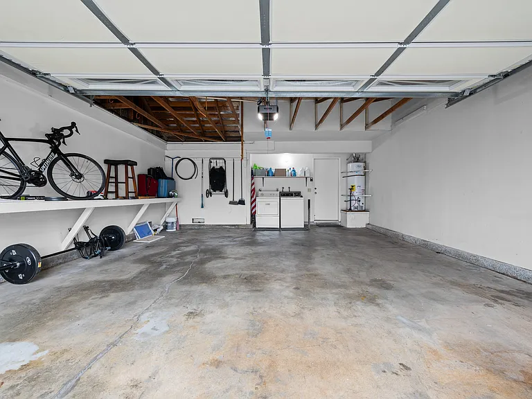 12168 Mount Vernon Ave #16 — Photo 20