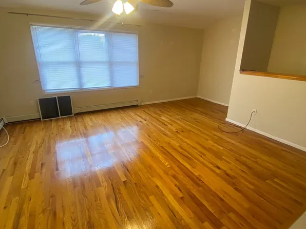 (undisclosed Address), Staten Island, NY 10306