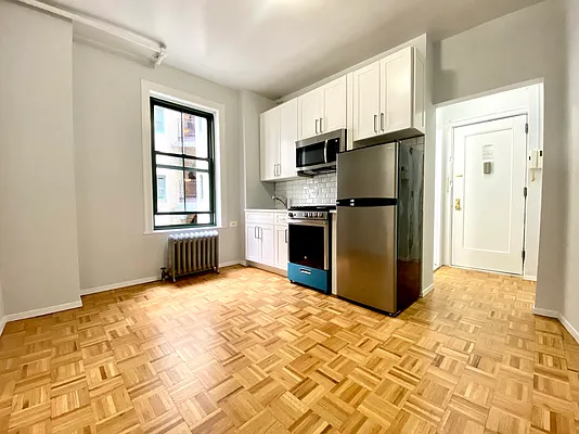 Rented by City & Suburban | media 3