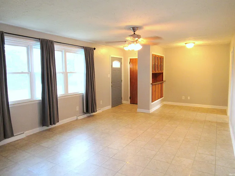 3645 S Rogers St — Photo 3