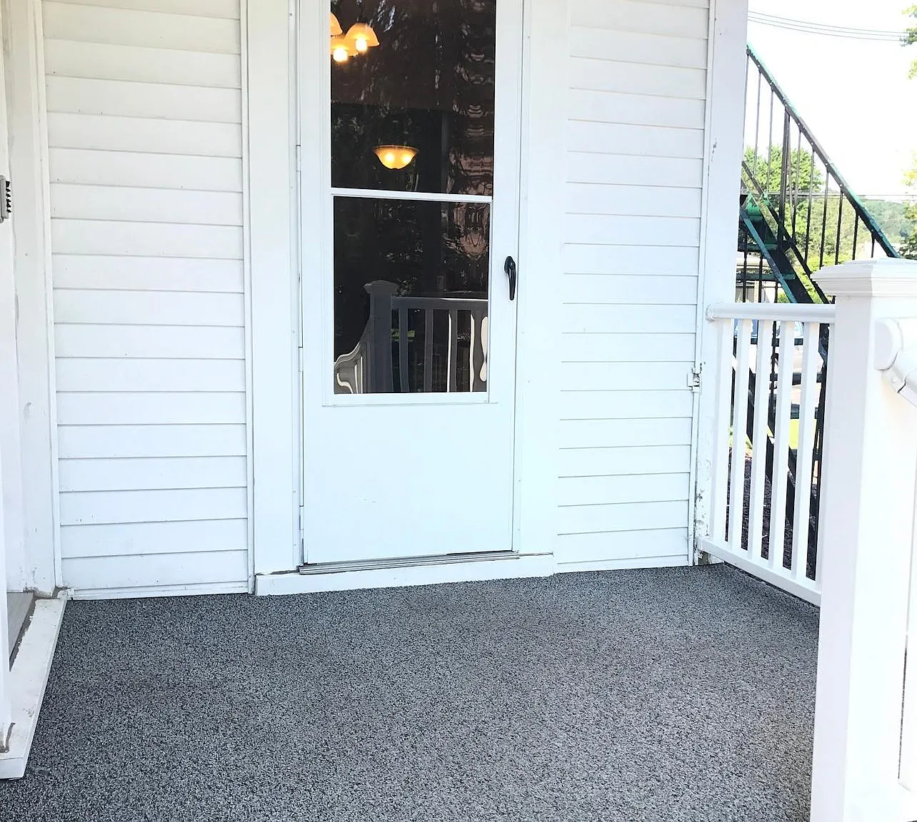 1140 Buffalo St — Photo 2