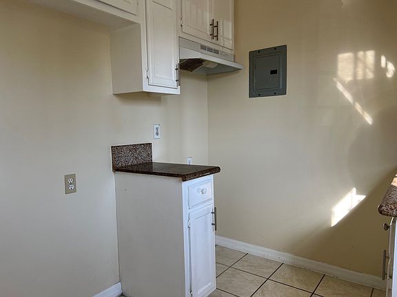 3rd image of 6410 Jaboneria Rd