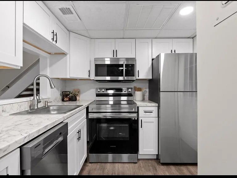 3945 N Quail Ln — Photo 13