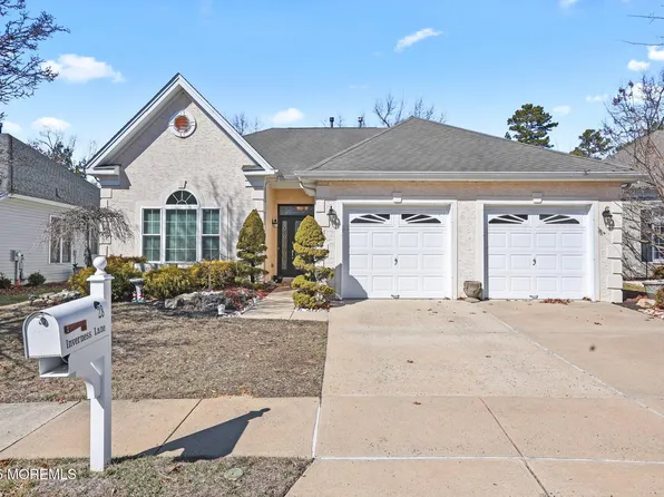 28 Inverness Lane, Jackson, NJ 08527