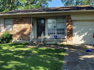 702 Calvin Dr, Garland, TX 75041