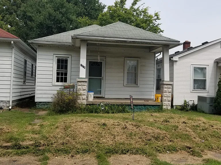 1338 E Indiana St — Photo 5