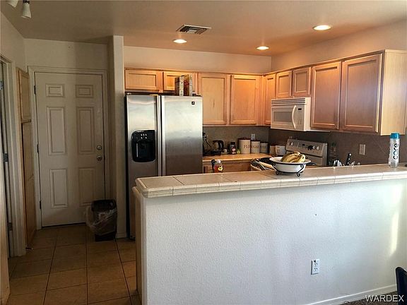 3rd image of 1830 Coronado Dr