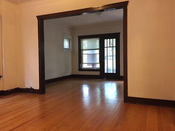 2nd image of 1739 W Catalpa Ave