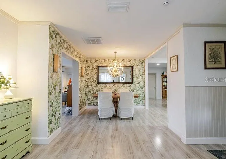 1225 King Ave — Photo 15