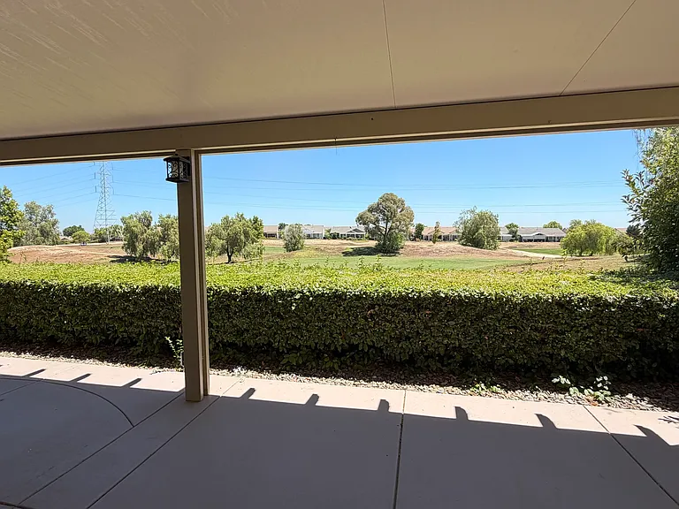 729 Richardson Dr — Photo 35