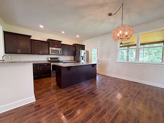 5th image of 2520 Val Marie Dr