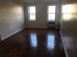 554 E 26th St #4L, Brooklyn, NY 11210