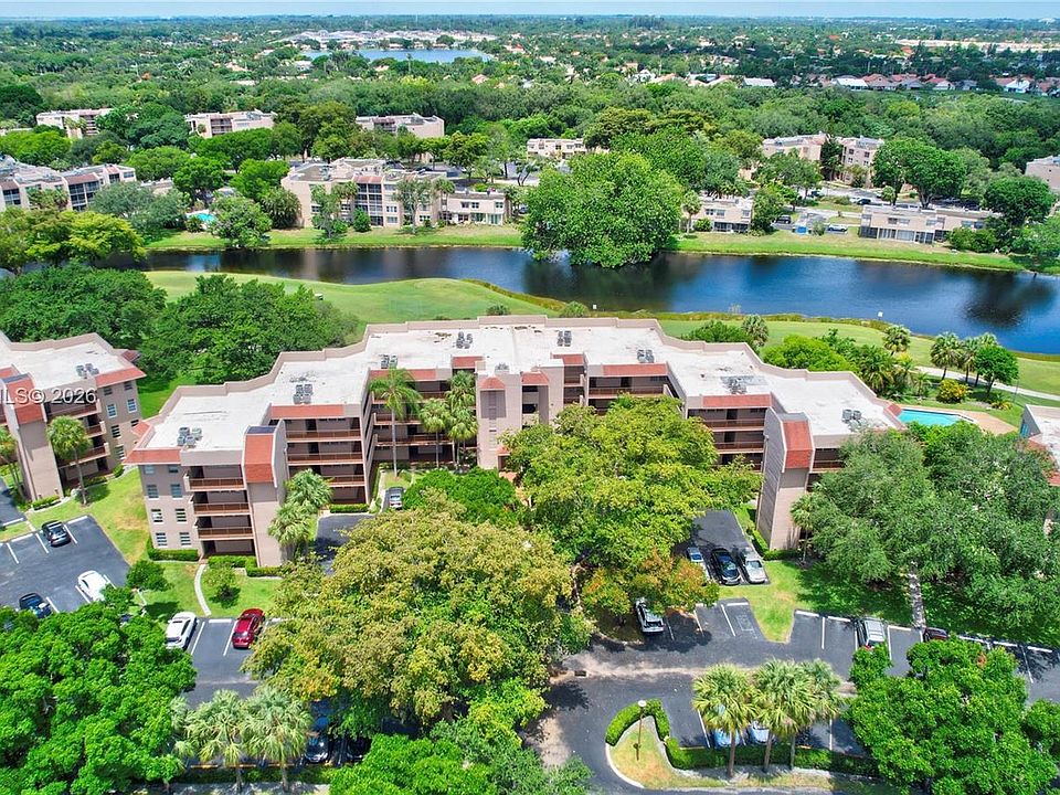 1st image of 1931 Sabal Palm Dr APT 203