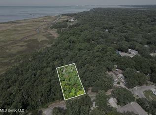 45 S 11th St #45, Ocean Springs, MS 39564