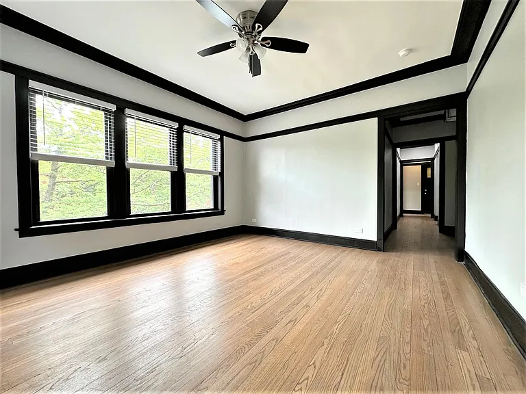 1400 W Summerdale Ave #3 — Photo 3
