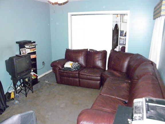 Family Room/Office/4th Bedroom