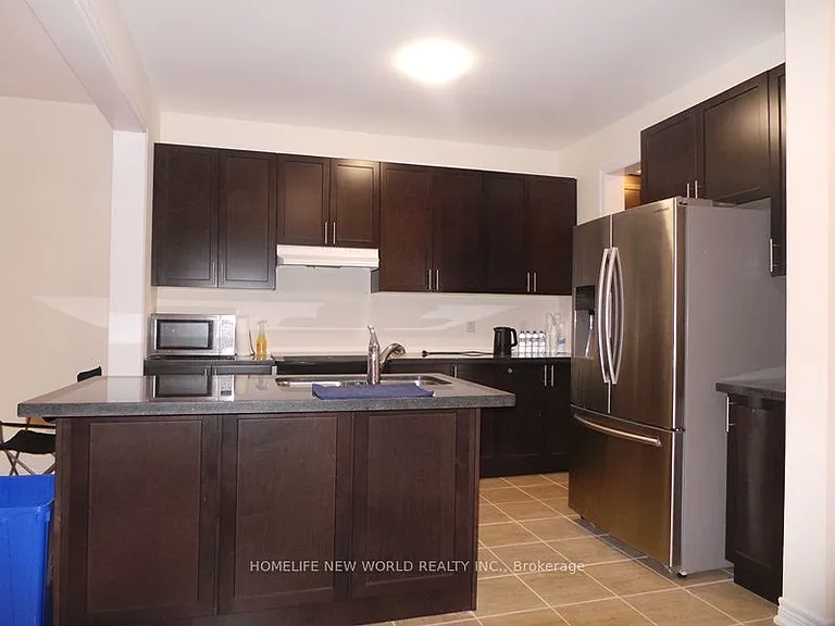 29 Applegate Dr — Photo 3