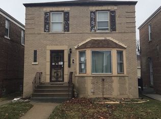 10048 S Rhodes Ave, Chicago, IL 60628