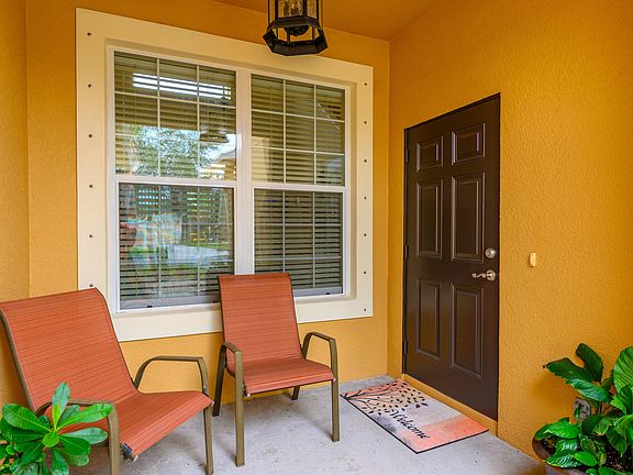 4th image of 3118 Arden Cir