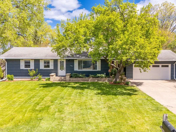 1782 Onacrest Curv, Saint Paul, MN 55117