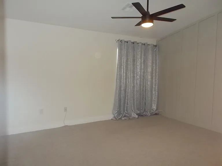 519 Crimson View Pl — Photo 12