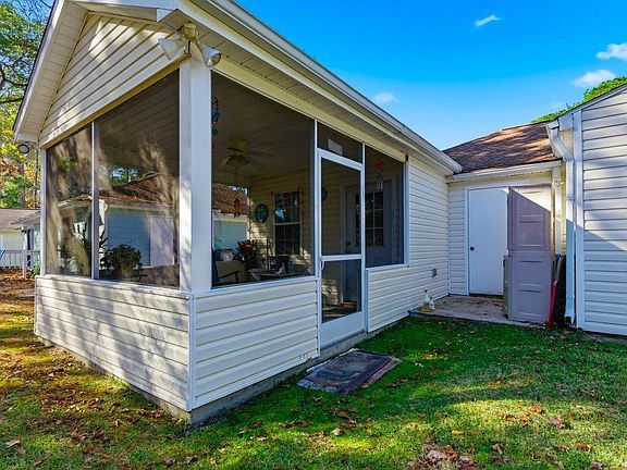 5th image of 6616 Wintergreen Point