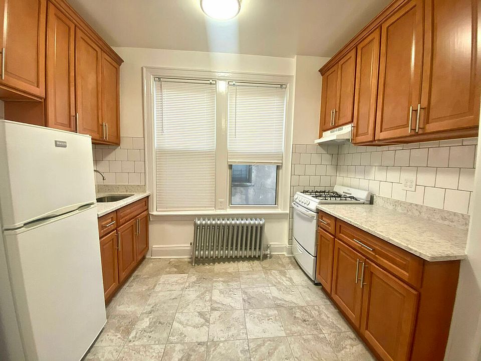 1st image of 34-29 43rd St #3B
