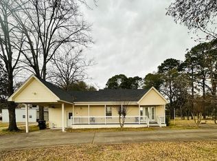 802 Walnut Rd, Springhill, LA 71075