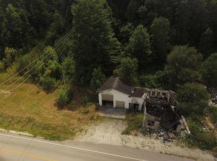 4 W Main St, Beattyville, KY 41311