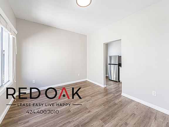 5th image of 822 S Park View St APT 201