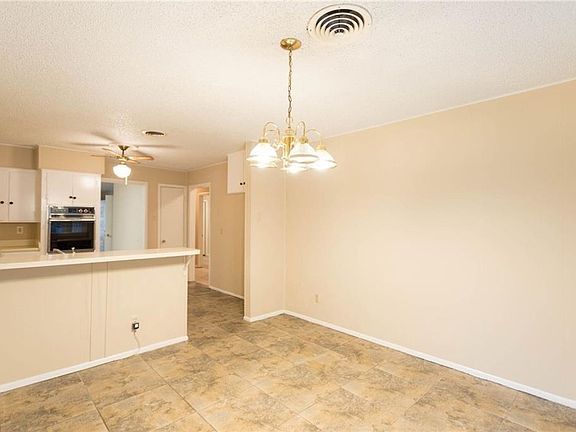 2nd image of 709 Wyche Dr