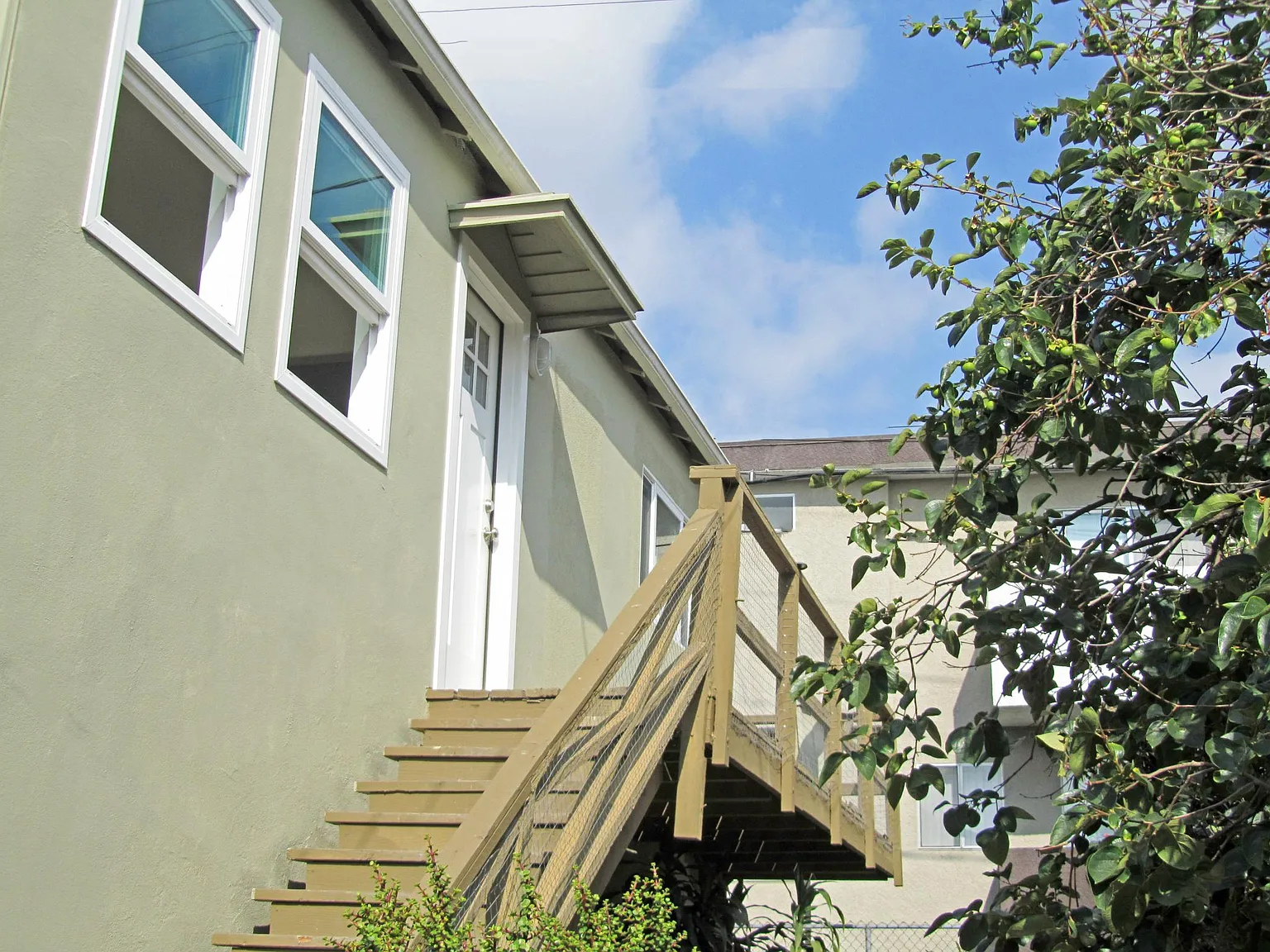1312 S Victoria Ave — Photo 2