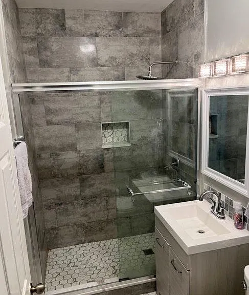 2833 W Warren Blvd #1 — Photo 8
