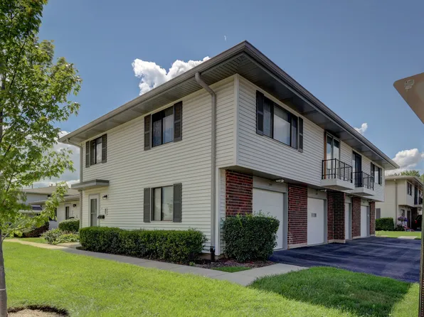 1101 Quanset Ct #1101, Schaumburg, IL 60194