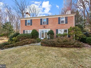 18 Fox Chase Rd, Malvern, PA 19355