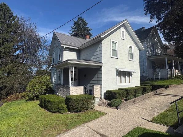 207 E Scribner Ave, Du Bois, PA 15801