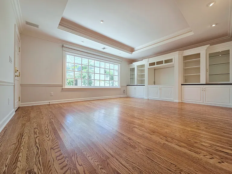 Entertainment Room