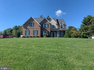 396 White Fence Dr, Westminster, MD 21157