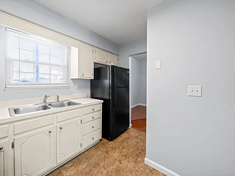 113 Azalea Ct — Photo 13