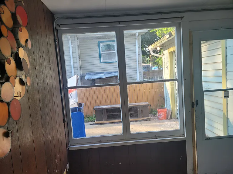 135 S Elmwood Ave — Photo 20