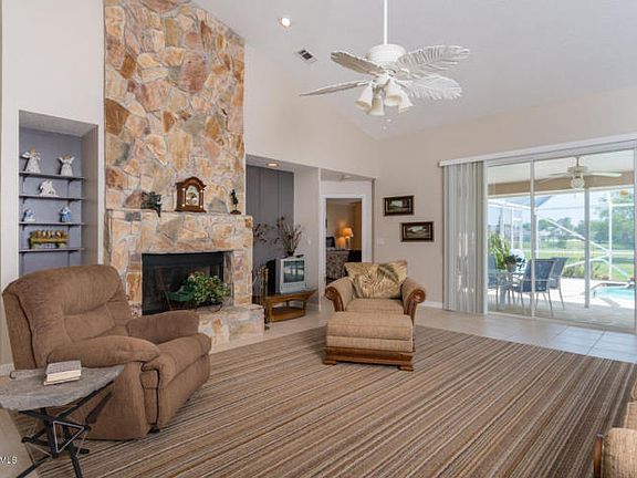 5th image of 890 Palm Brook Dr
