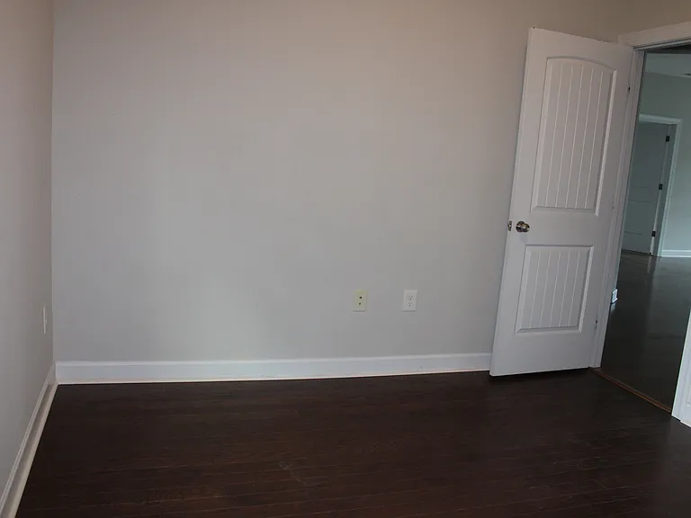241 Vinewood Pl — Photo 6
