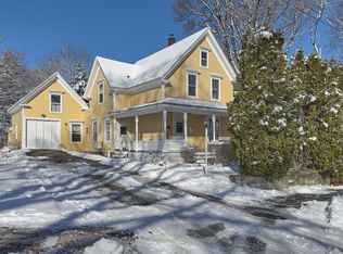 103 Chestnut St, Camden, ME 04843