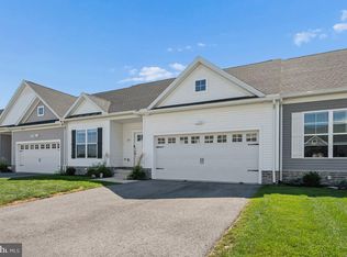 229 Ridge View Ln, Hanover, PA 17331