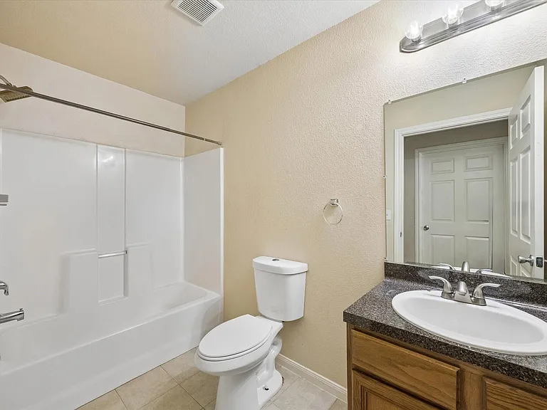 118 Tower Dr — Photo 13
