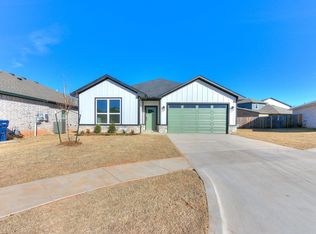 509 NW 176th St, Edmond, OK 73012